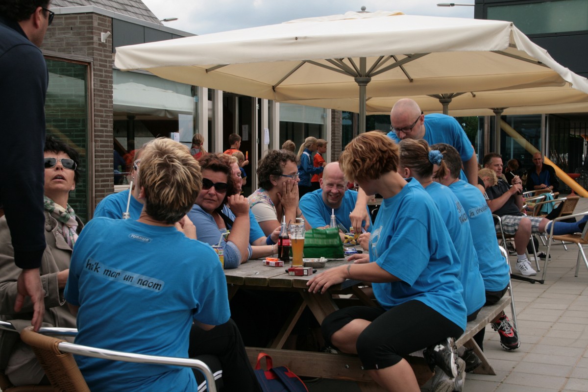 16 juni 2012vriendjes en keuteldag 210.jpg